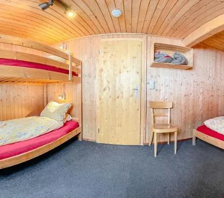Heuberge Hotel *